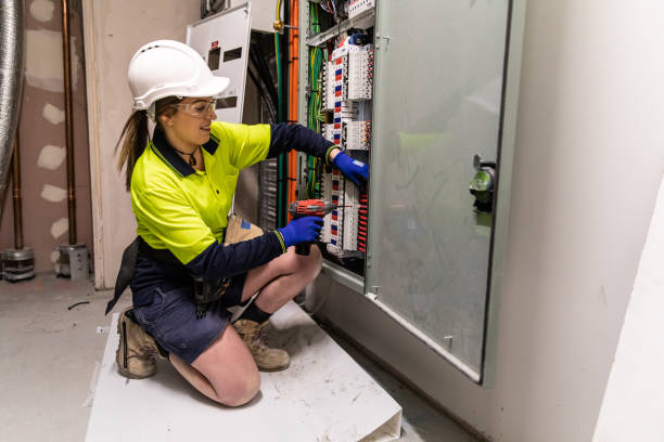 Best Affordable Emergency Electrician  in Long Hill, CT